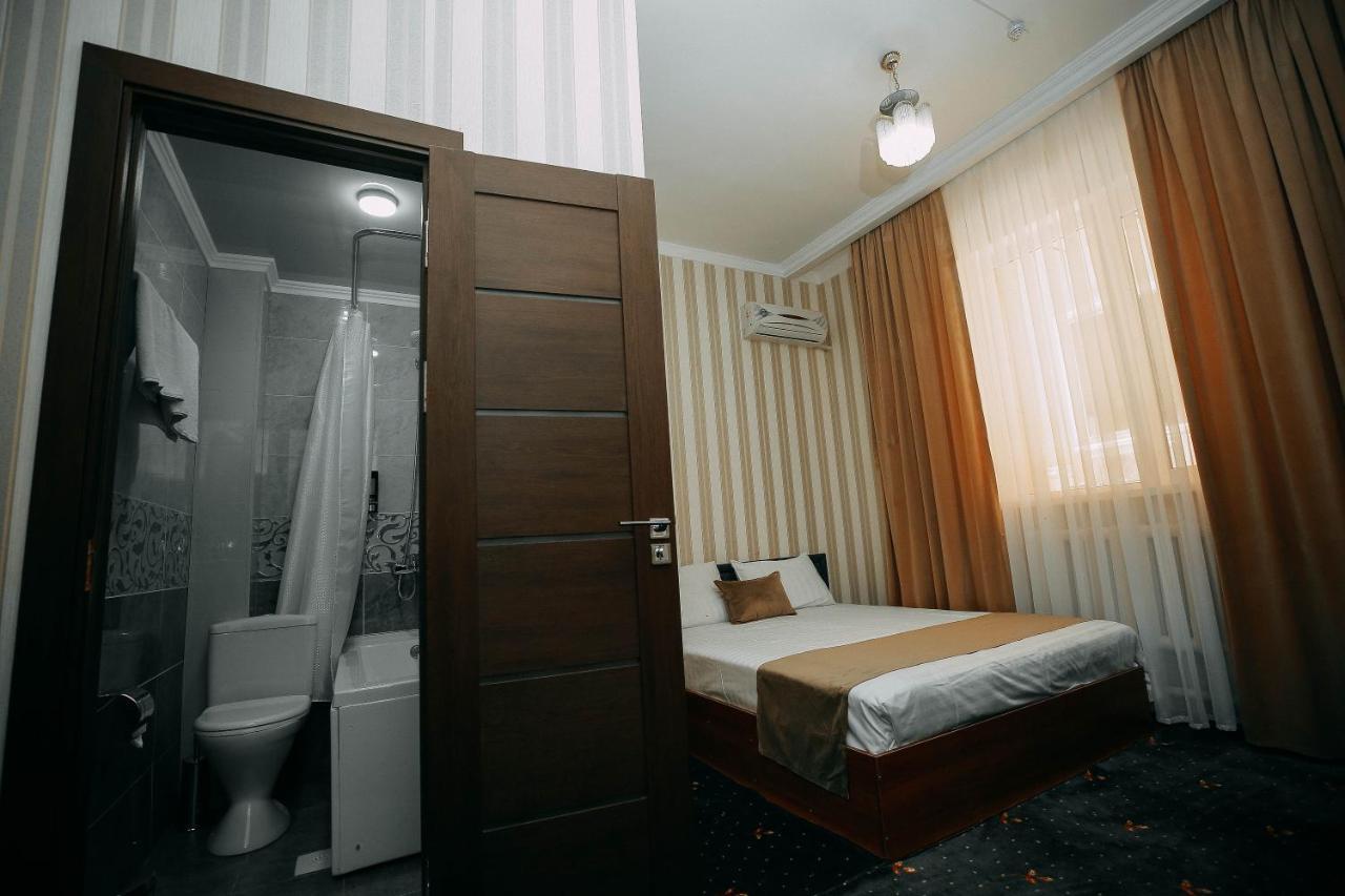 Fayz Hotel Urgench Kültér fotó