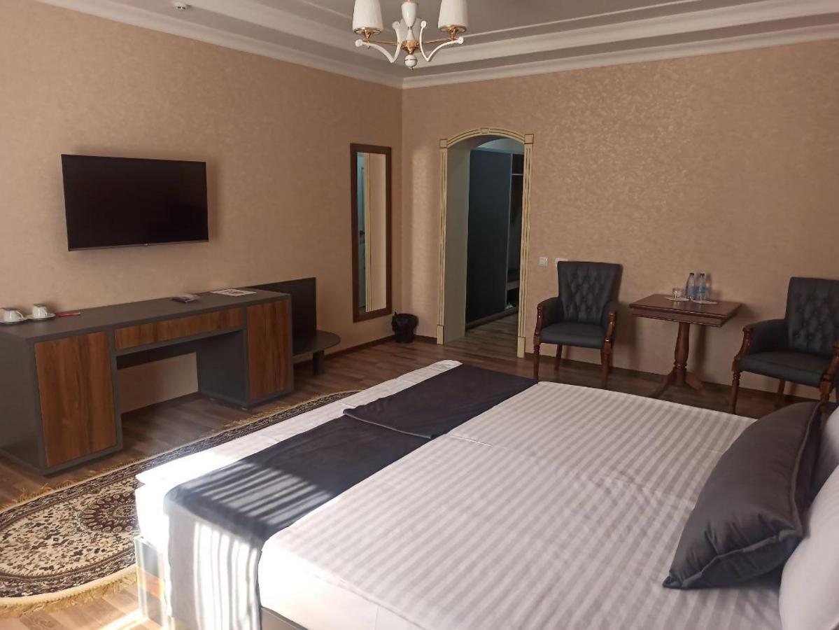 Fayz Hotel Urgench Kültér fotó
